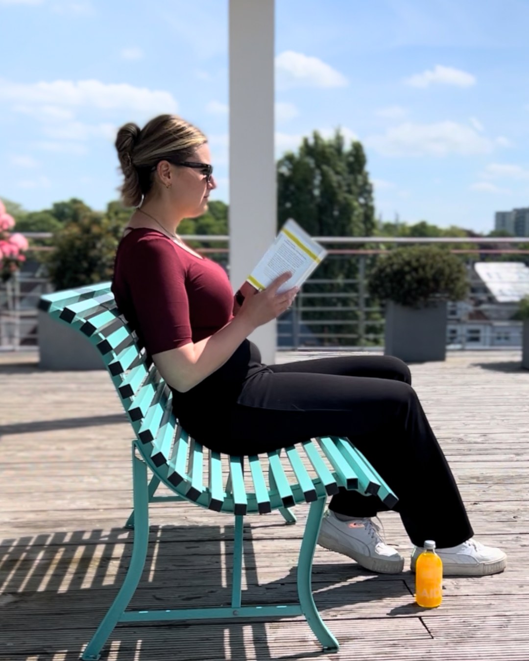 Sonne auf der Haut. City unter den Füßen.
Unsere Dachterrasse ist bereit. Der Sommer kann kommen.
#HubApartments #Harburg #Sommer