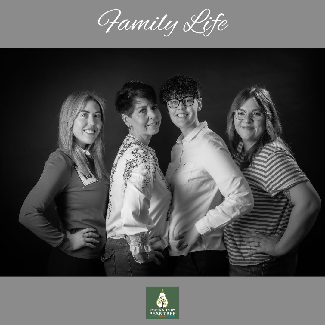 There is something very special about photographing larger families. When families come in with grandparents, aunties, uncles and children it's wonderful to see the interaction between them all. This family was amazing! Everyone loved to laugh, act silly and just have fun. I'll be sharing many more from this photoshoot in the coming weeks ?
.
.
.
.
.
#familyphotography #familyphotographer #familyphotoshoot #familyportraits #familyfun #photography #photographer #newborn #newbornphotography #love #happyfamily #familytime #portraitphotography #photooftheday #portraitperfection #portrait #babyphotography #lifestylephotography #baby #familygoals #familyphoto #familyportrait #hampshirephotography #hampshirephotographer #family #portraitsbypeartree #shoplocal #shopsmall #shopsmallbusiness #dance