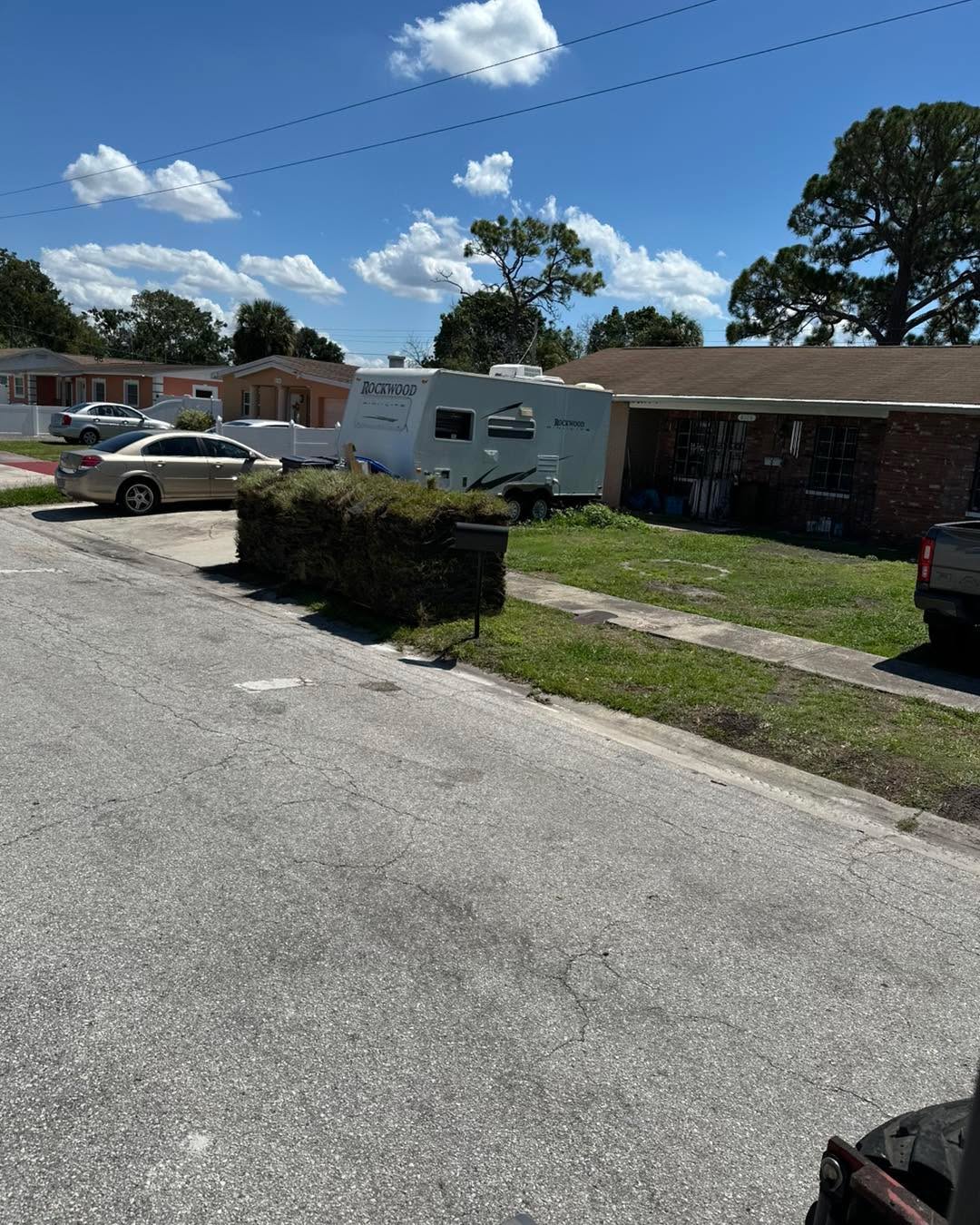 ? Sod so fresh, your lawn will thank you! ??
We deliver it. We install it. You enjoy it! ??
Pick your grass:
✅ Bahia
✅ Zoysia
✅ St. Augustine types
? Quick and dependable delivery
? Clean, expert installation
? Effortless to order
Text or call — let’s green it up!
(941) 202-4004 America Sod