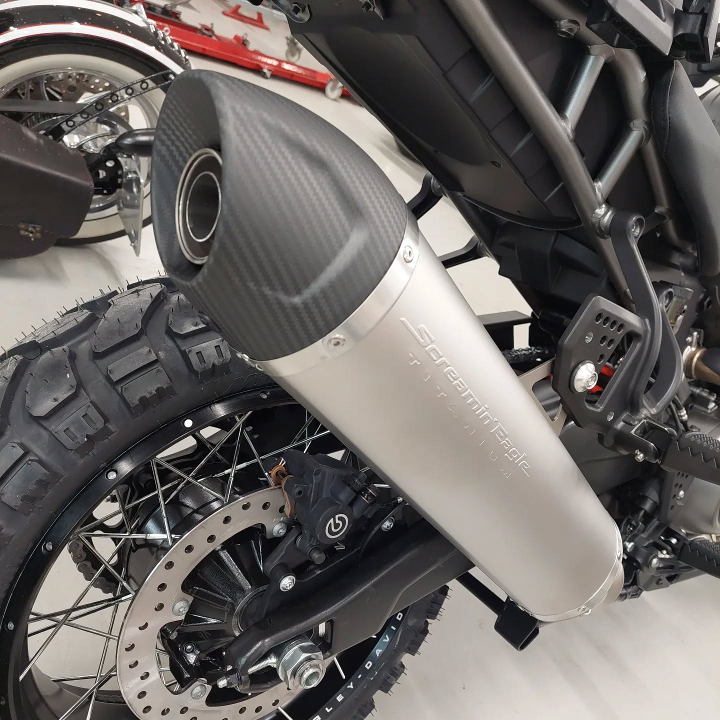 Screaming Eagle Titanium exhaust to Pan America 2022. #harleydavidson #harleydavidsontampere #screamingeagle #titanium #exhaust