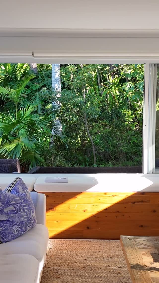 Go off grid this May and enjoy off season rates?❤️
?The White House Pearl Beach
@thewhitehousepearlbeach
#centralcoastnsw #thegreenhouseretreats #travel #holidays #offgrid #offseasontravel