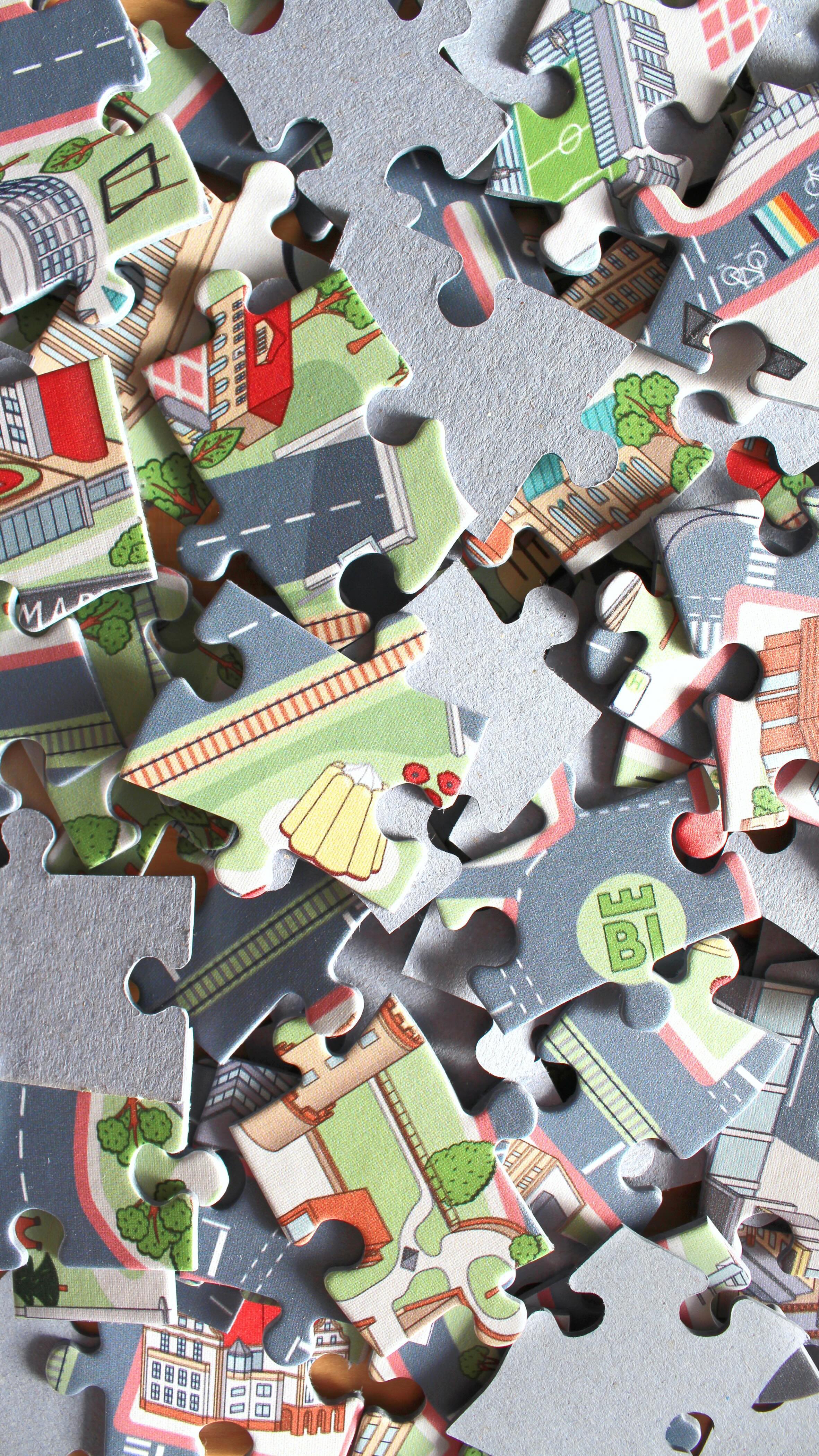 Sonntagsbeschäftigung ?✨
#bielefeldpuzzle #bielefeldspielteppich #bietoplay #bielefeld #spielteppichbielefeld #bielefelderleben #bielefeldentdecken #liebefeld #meinbielefeld #bielefeldliebe #bielefeldjetzt #stadtbielefeld #bielefelder #leineweber #leineweberstadt #altstadtbielefeld #altermarktbielefeld #bielefeldcity #daskommtausbielefeld #ostwestfalen #teutoburgerwald #meinteuto #sparrenburg #rathausbielefeld #theaterbielefeld #puzzle #puzzletime #sundayvibes #weekend #autumnmood