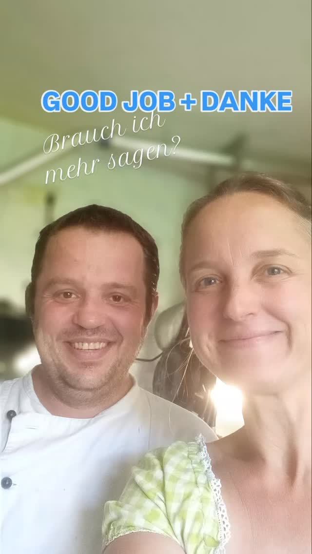 Wir stehen für WiLD * ViTAL und REGiONALe Küche
? Herz und Verstand
? gutes Essen
? Raum für Rückzug
? Raum für Entfaltung
#thankyou an meinen Koch, an meine Eltern, an meinen Mann und unsere Gäste. #dankeschön
Landhotel @sperlingsberg.de
Lernort @sperlingsberg.de
Mathecamps mit @kinderfuchs
Landhotel und Lernort Sperlingsberg sind mein Herzensprojekt. Finanziert und getragen durch eine modernen Lernplattform, die mich mega begeistert. Hier geht es um persönliche und finanzielle Bildung, Gesundheit und Reisen.
? hybride Lernplattform mit Next-Level-Wissen
? Magst mehr dazu wissen?
#Sperlingsberg #Landhotel #Lernort #einfachlernen #miteinanderlernen
#NewOpportunities #PersönlichesWachstum #FinanzielleBildung #MeinHerzensprojekt #LifeAndBusinessSkills #Wachstumsfelder #nextlevelwissen