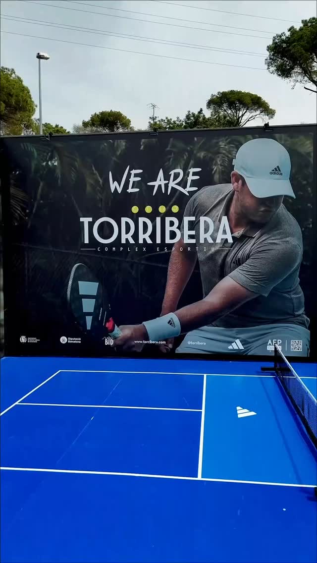 No era un torneig qualsevol… i es nota des del primer punt ??
Del 10 al 12 d’abril es va viure de tot:
piques sans, rialles, partits que s’allarguen i aquell “va, una més” que mai és només una.
Si hi eres, ja saps de què parlem.
I si no… tranquil ?
19, 20 i 21 de juny → Torneig Aniversari ?
La teva propera oportunitat per viure-ho des de dins.
Dona-li al play ▶️
i comença a escalfar ?
#complexesportiutorribera #padel #padelsantacoloma #wearetorribera #torneigpadel
