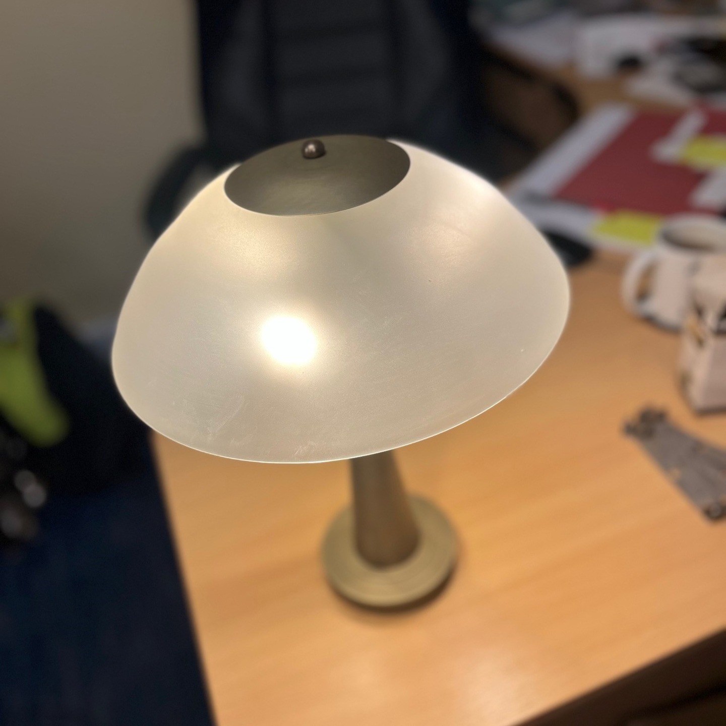 Watch as we test out this stunning lampshade made from a frosted glass dome and solid brass spinning. The G9 bulbs give it a really nice glow, we can't wait to see it installed in its new home.
#lightingdesign
#bespokelighting
#lightingmanufacturer
#UKManufacturing
#hotellighting
#leisurelighting
#interiordesign
#hospitalityindustry
#restaurantlighting