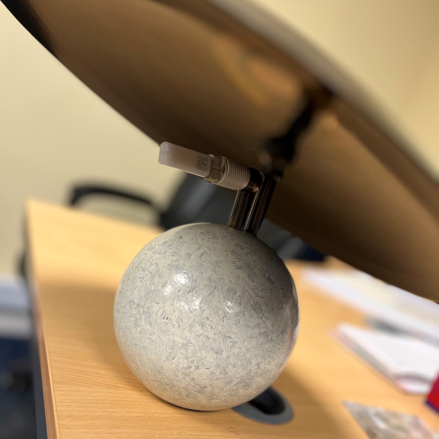 The details in this White Stone and Antique Brass table lamp looks absolutely stunning in testing, once completed I think this bespoke fitting will look great in its new home .
#lightingdesign
#bespokelighting
#lightingmanufacturer
#UKManufacturing
#hotellighting
#leisurelighting
#interiordesign
#hospitalityindustry
#restaurantlighting