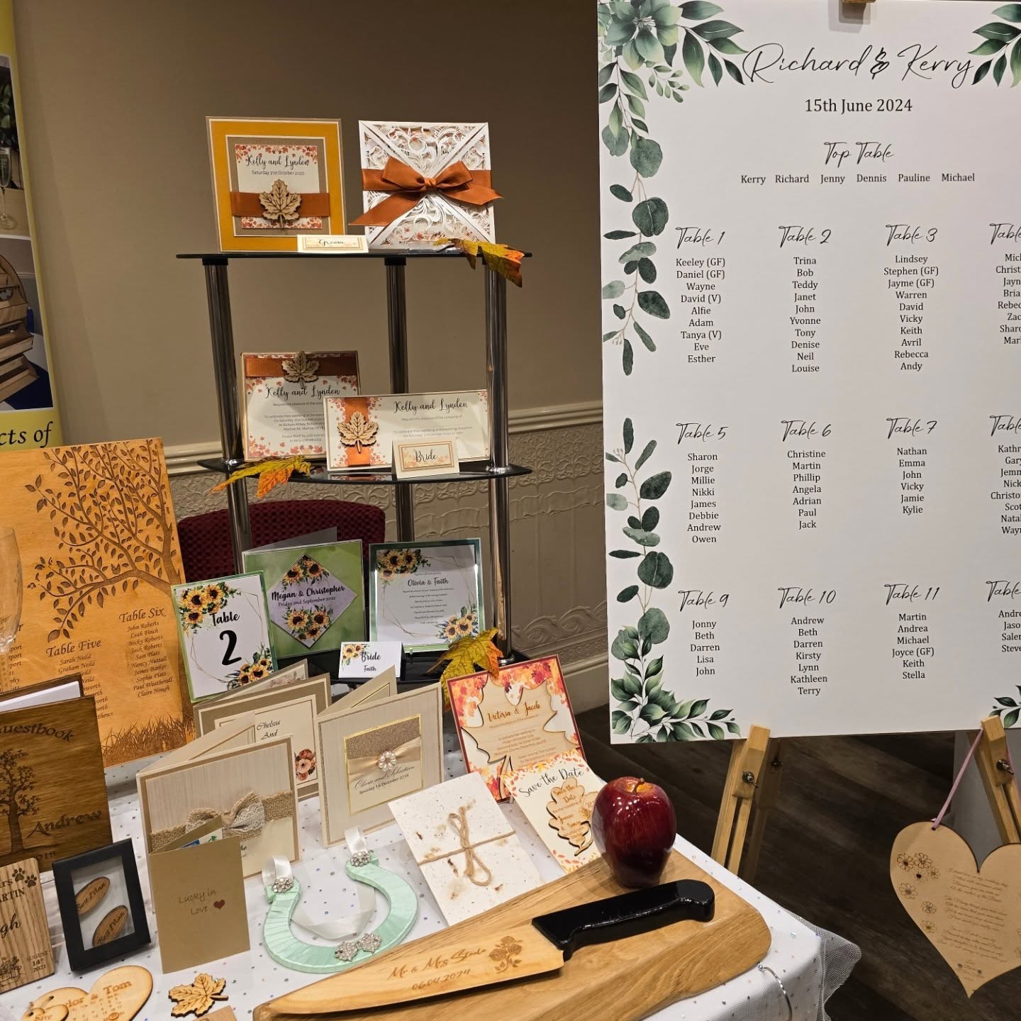 Come along and see us and lots more fabulous wedding suppliers at today's wedding fayre 11am-3pm
@mountphotel
@natalijaco.photography
@natalijaco.eventsplanning
@fantasticalfruits
@vulcanweddings
@rnbphoto4
@djimageryuk
#weddingsuppliers #weddinginspiration #weddinginvitations #weddingphotography #photobooth #chocolatestrawberries #weddingcake #weddıngflowers #weddingdress #weddingvenue #venuestylist