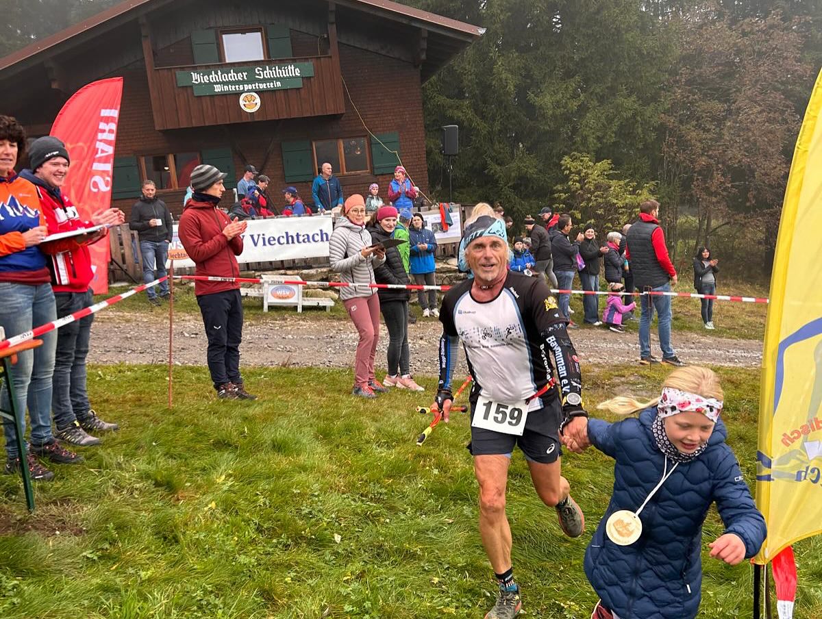 Herzlichen Dank an unsere Freunde vom WSV. Es war ne super tolle Veranstaltung. 🏃💨🏃♀️⛰️
#VejdacherHidnLauf#Bayronman#Bayronkids#
@wsv_viechtach