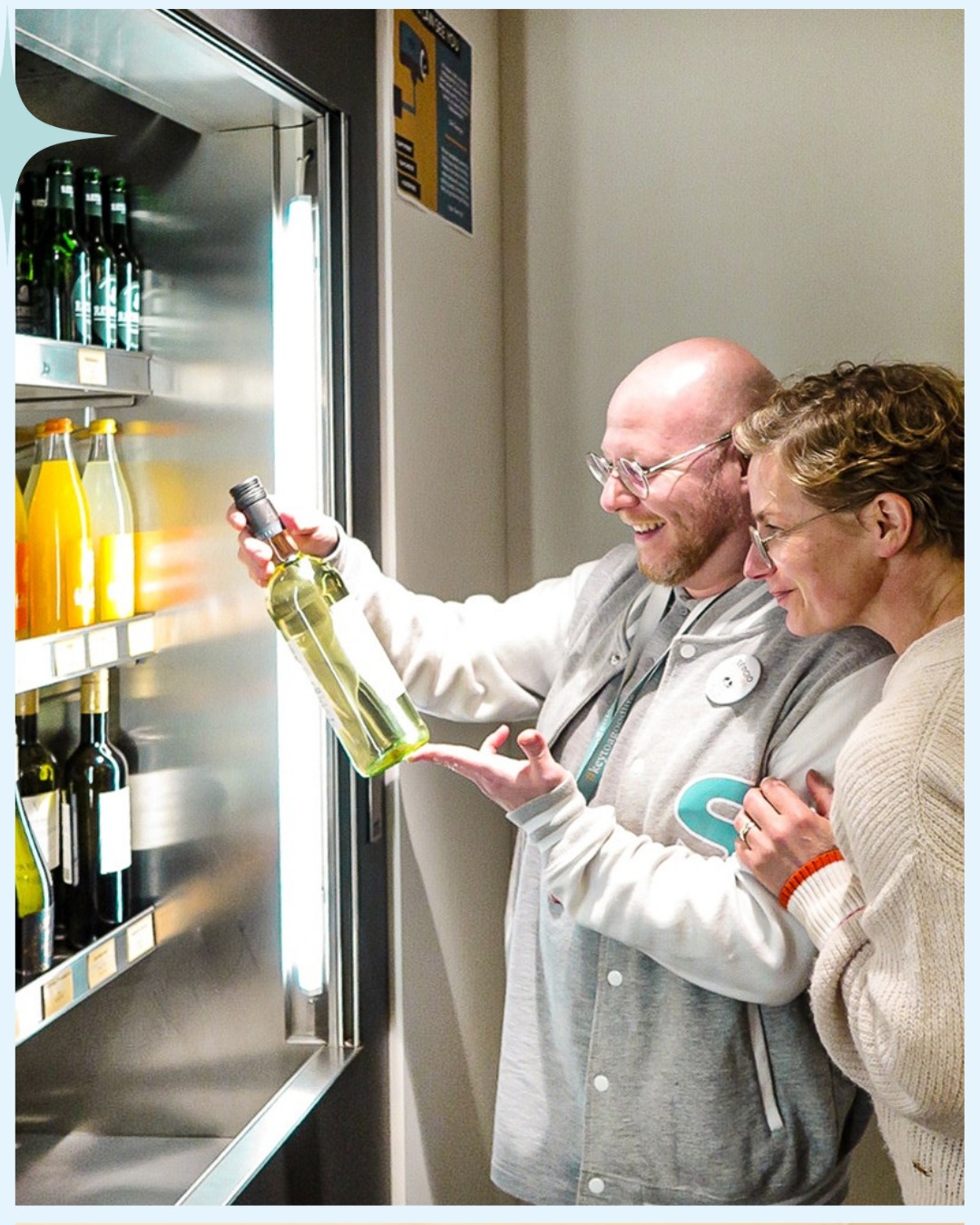 Kennst du diesen einen Freund, der nie Snacks mitbringt? Wir haben das Problem gelöst. Unser Shop ist 24/7 dein Retter für Chips, Getränke, Zahnpasta und sogar Wein. Praktisch, oder?
HOTEL
HAMBURG