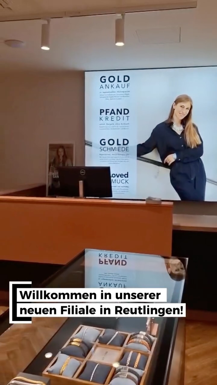 โจ Von Schutt & Staub zu purem Glanz โจ
Was einst eine Baustelle voller Staub, Kabel und harter Arbeit war, erstrahlt jetzt als unsere brandneue Juwelier Sandkรผhler Filiale in Reutlingen! ?
? Harte Arbeit zahlt sich immer aus โ und das Ergebnis kann sich sehen lassen:
Ein Ort voller Eleganz, Fachwissen und Leidenschaft fรผr Schmuck, Edelmetalle & Service auf hรถchstem Niveau.
Bei uns erwartet euch:
? Eine exklusive Auswahl an Schmuck & Uhren
? Sofortiger Ankauf ausgewรคhlter Edelmetalle mit schneller Barauszahlung
? Pfandkredite & Wertgutachten direkt vor Ort
?๏ธ Goldschmiedeservice & Reparaturen in Zusammenarbeit mit unserer Meisterwerkstatt in Heilbronn
? Und ein herzliches, kompetentes Team, das sich auf eure Beratung freut
โก๏ธ Kommt jetzt vorbei, entdeckt unseren neuen Store in Reutlingen und erlebt, was echter Schmuck-Service bedeutet.
Wir freuen uns auf euch! โจ
#JuwelierSandkรผhler #Reutlingen #Neuerรถffnung #Goldankauf #SchmuckReutlingen #JuwelierReutlingen #Goldschmiede #Pfandkredit #Wertgutachten #LuxusSchmuck #Schmuckliebe #Diamonds #Gold #ReutlingenCity #Schmuckgeschรคft #AnkaufReutlingen #JuwelierHeilbronn #Handwerkskunst #Schmuckberatung #NeuerStore #LuxuryJewelry #HarteArbeitZahltSichAus