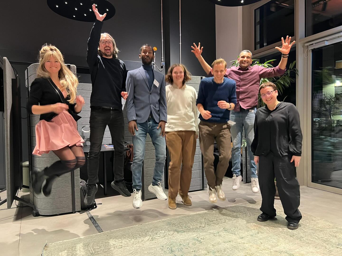 What Happens at a Toastmasters Dry Run? Pure Magic.
Our Speech Contest Dry Run at Bonn International Toastmasters was all about teamwork, courage, and stepping out of comfort zones.
From testing ballots and timing sheets to delivering speeches, evaluations, and table topics โ everyone showed up, learned, supported, and shined.
These are the moments that remind us why a strong community matters. ๐
๐ Winners of the Night
โข Best Speech โ Jonas
โข Best Table Topic โ Sushil
โข Best Evaluator โ Arlo
A huge thank you to everyone who helped the evening run smoothly โ youโre the heartbeat of our club.
Want to feel this energy for yourself?
Join us next Thursday, 4 Dec at 18:45
๐ Design Offices Bonn
Come speak, learn, laugh, mess up, try again โ and grow with us. ๐ฑโจ
#Toastmasters #BonnToastmasters #PublicSpeakingCommunity #SpeakWithConfidence #LeadershipJourney #WeGrowTogether #PracticeMakesProgress #ContestPrep #BonnEvents #LearnByDoing #CommunicationSkills #FindYourVoice #PersonalGrowthJourney #InternationalCommunity #ThursdayMotivation #TrySomethingNew