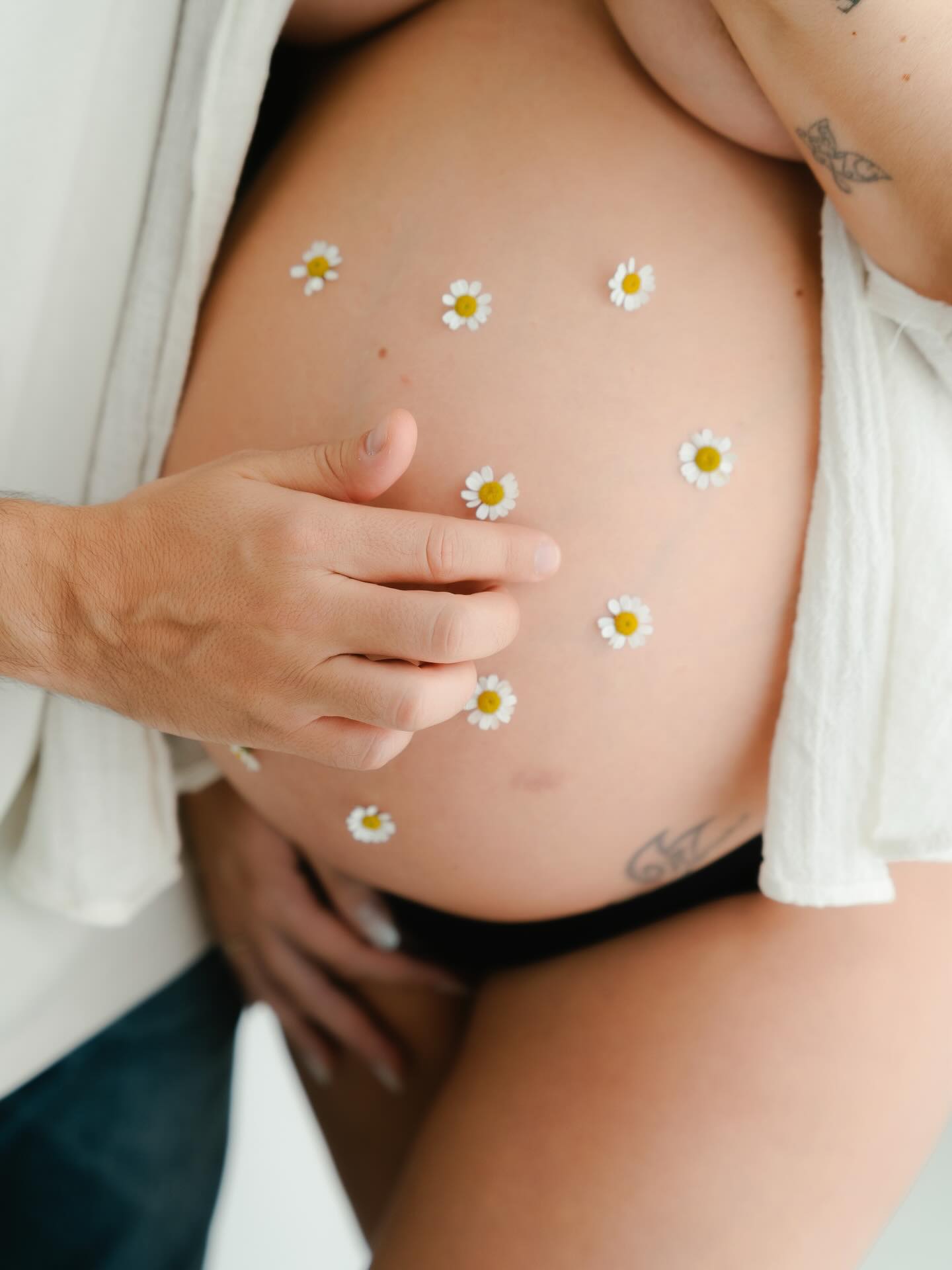 Vero with love ?✨
#maternity #maternityphotoshoot #aesthetic #pregnant #embarazo #love #embarazadas #maternitysession #maternityphotographer #maternitystyle