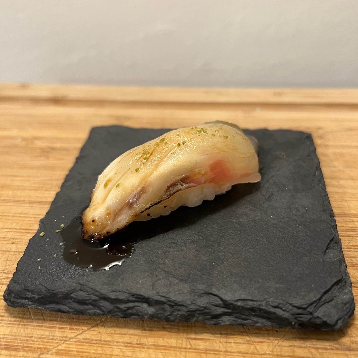 Cedar Smoked Hirame Nigiri.
Sprinkled with smoked Matcha sea salt after adding a brush stroke of house ponzu.
Made with locally caught Shinkei-Jime Halibut from @hahafishco!
Need A Private Sushi Chef???
My name is Julian & I specialize in providing a private Omakase (Chef’s Choice) experience throughout Southern California!
I mainly work around my own interpretation of traditional Japanese sushi with a slight hint of French & Peruvian inspired flavors!
Follow me @asurfersushichef??♂️
Check out my website: www.asurfersushichef.com?
(Link In Bio)⬆️?
Available for small private parties hosted in Santa Barbara, Ventura, Los Angeles, Orange, and San Diego County!
**If given at least a month’s notice, I may be able to travel up to Central and Northern California. Please don’t hesitate to ask!
Please DM me for menu inquiries or any other questions!
#asurfersushichef #sushi #nigiri #sashimi #maki #omakase #sushicatering #sushichef #ikejime #chefsroll #surfing #localseafood #privateomakase #hirame #halibut