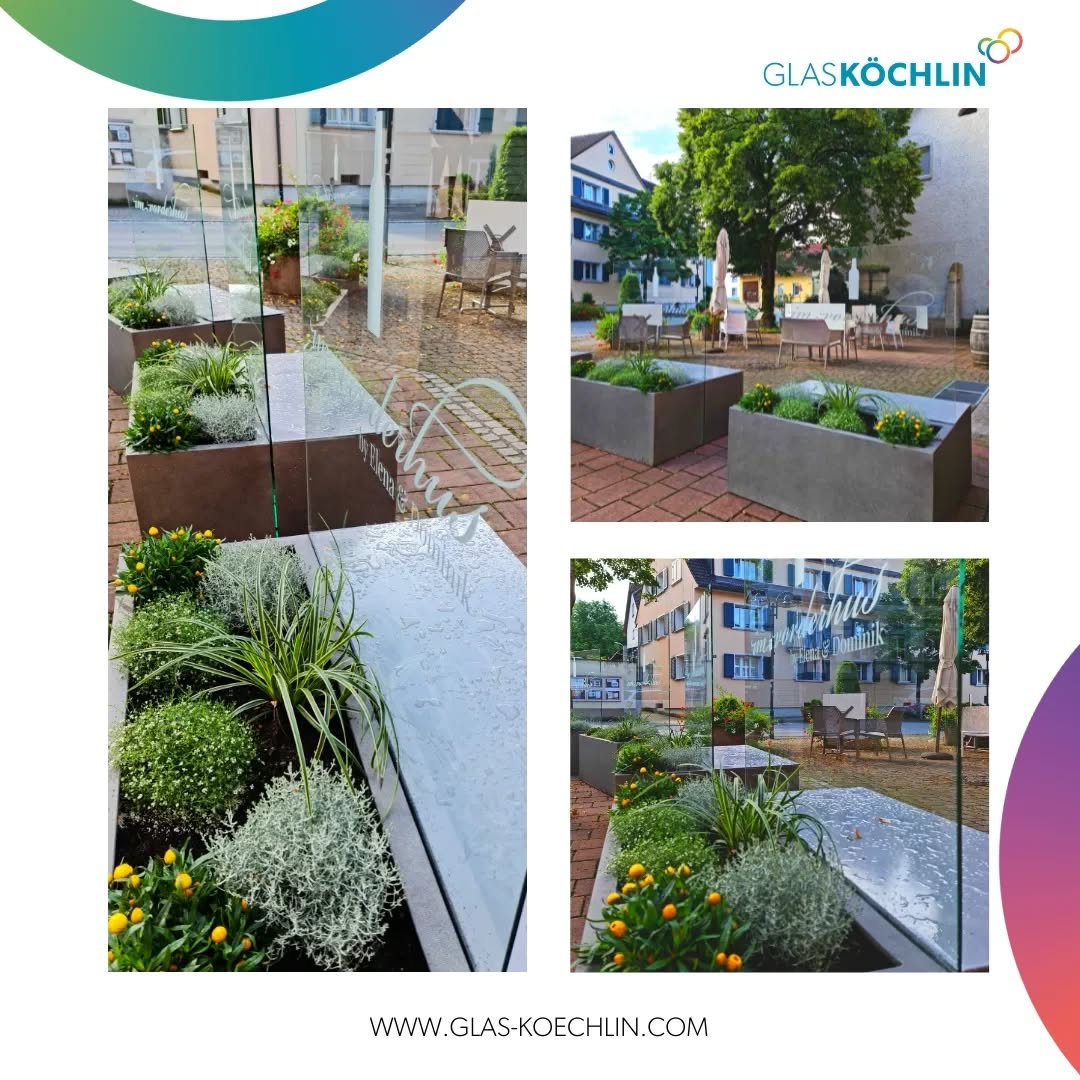 Die Sonne scheint wieder länger und kräftiger!
? Da freuen wir uns doch alle auf Sonne tanken und genießen in einem Café oder Restaurant.
? Wir setzen individuelle und mobile Wind- und Sichtschutzelemente für Deinen Outdoorbereich um.
Mehr dazu auf unserem GlasBlog: www.glas-koechlin.com/blog
#glasköchlin #glaskoechlin #badsäckingen #schweiz #restaurant #cafe #bar #terrasse #outdoorbereich #garten #handwerk #schreiner #metallbauer #windschutz #sichtschutz #glas