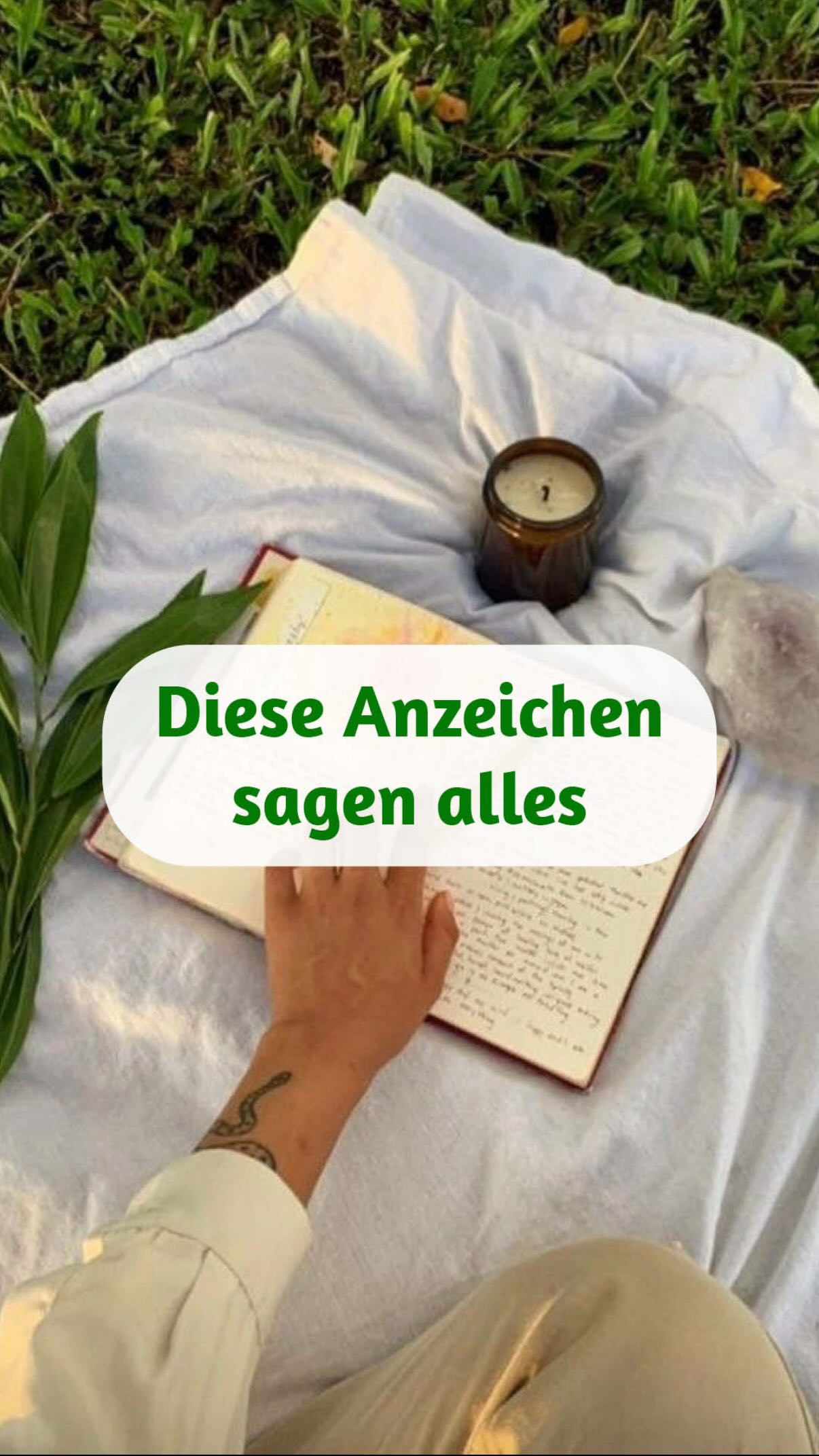 1. Du fühlst die Emotionen anderer, noch bevor sie ein Wort sagen.
2. Du nimmst die Energie eines Raumes sofort wahr – als wäre es Deine zweite Sprache.
3. Dich überrollen Wellen von Erschöpfung, die verschwinden, sobald Du alleine bist.
4. Menschen erzählen Dir ungefragt ihre tiefsten Geschichten und sagen Sätze wie:
„Ich weiß gar nicht, warum ich Dir das alles erzähle.“
5. Du spürst, dass etwas nicht stimmt – selbst wenn alle lächeln.
Du bildest Dir nichts ein.
Du nimmst wahr.
So arbeiten Heilerseelen.
Sie bewegen Energie durch ihren Körper, lange bevor ihnen bewusst ist, was da eigentlich geschieht.
Wenn Du Deine Energie nicht verstehst, wird sie Dich auslaugen.
Wenn Du lernst, mit ihr umzugehen, wird sie zu Deiner größten Gabe.
In meinem kostenfreien Live-Workshop spreche ich darüber,
was es wirklich bedeutet, eine Heilerseele zu sein,
wie Du erkennst, ob das Teil Deines Seelenweges ist
und wie Du Deine Energie schützt und führst – statt daran zu verbrennen.
? Kommentiere “Heilung“ und ich schicke Dir alle Infos.