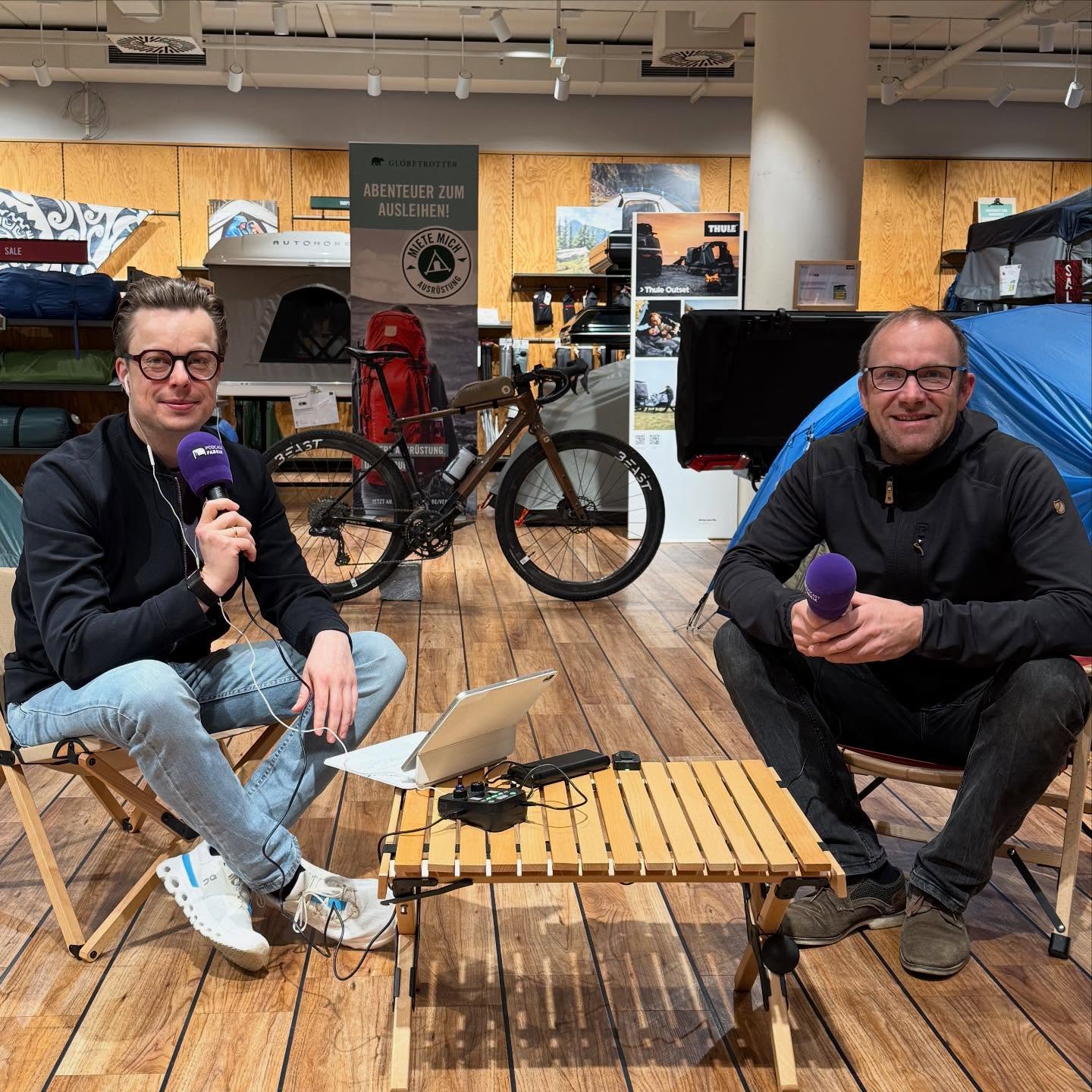 #rausgehört - der Globetrotter Podcast. Joris Krug wollte mehr zu meinem European Connection Trail erfahren, den Geschichten dahinter, der Reise und wie es denn um Buch, Film und Vorträge steht die nun herauskommen unter dem Titel: Fahrrad, Freiheit, Europa.
.
Vortragstermine hier: www.european-connection-trail.com/termine/
.
@globetrotterde
@fjallravenofficial
@focusbikes
@beast_components