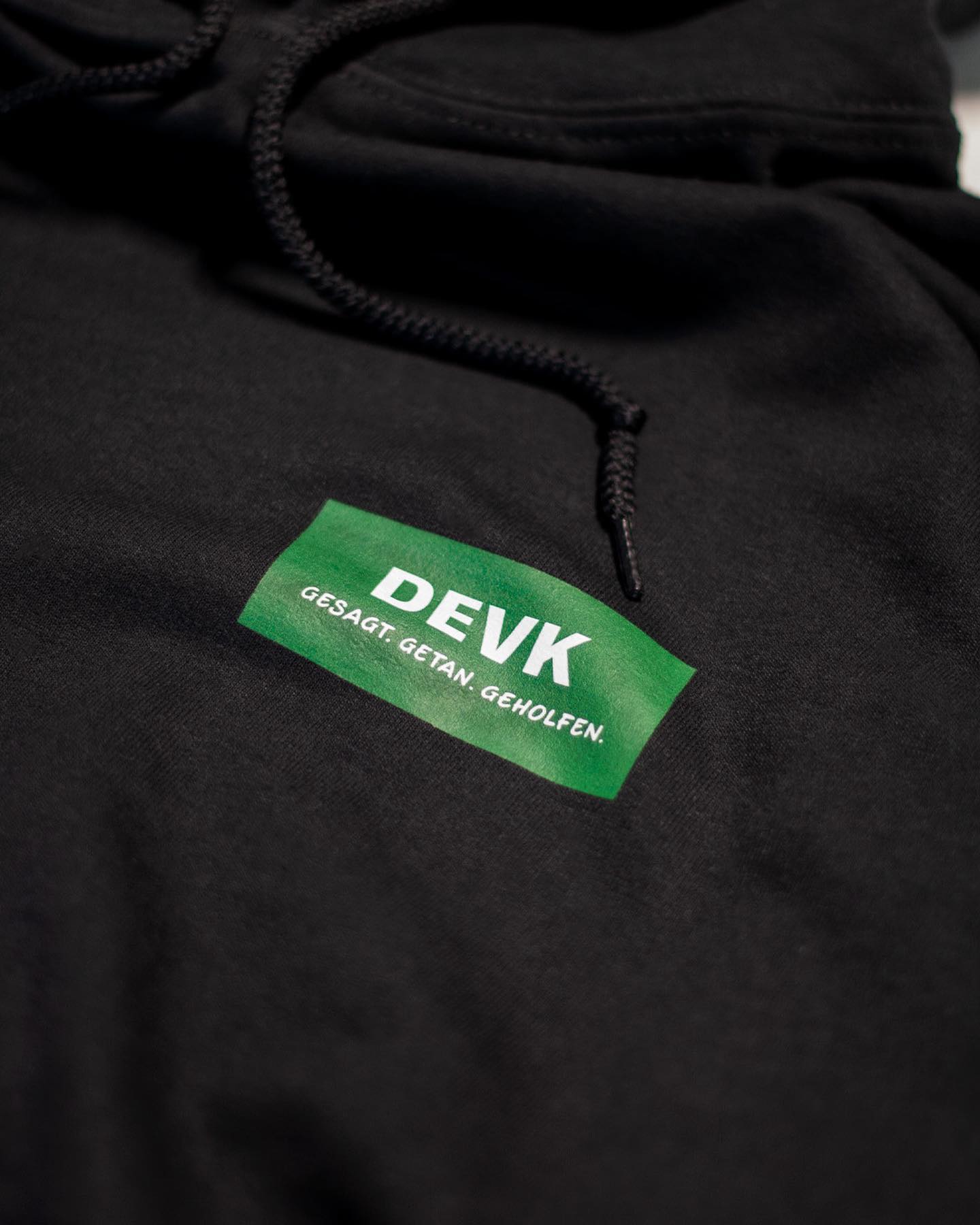Classic Fit Hoodie 230gsm / DEVK Merzig, Dankeschön ??
#screenprinting #siebdruck #goodproducts #saabrücken #druckstudio #altstadtsaarlouis #ökotex100 #handmadeprint #screenprint #merchandise