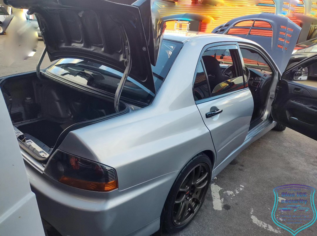 Here @blueicesecurity we always go the extra mile for our customers, or in the case of this Mitsubishi Lancer, the extra 100mile! We headed out to near Middlesbrough to install a Clifford 650mk3 with dual zone proximity sensor and turbo timer feature. We also installed Hertz Dieci speakers all round powered off a Pioneer gmd1004 amp and Pioneer TS-wx300a sub enclosure to make it sound as good as it looks ? when you're the best at fitting the best ?
@blueicesecurity @clifford_uk #blueicesec #blueicesecurity #clifforduk #pioneercaraudio #hertzcaraudio
