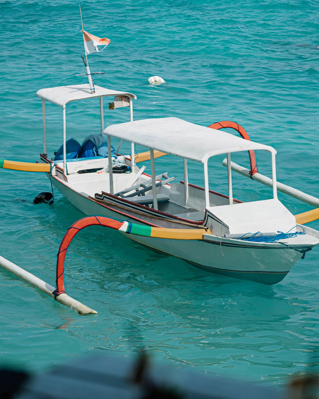 Floating boat waiting for the next snorkel adventure. Sit back, relax and take in our view out front :)
|| Credit : @thedecklembongan
.
.
.
#thedeck #thedecklembongan #lembongancafe #islandlife #cocktails #balieats #freshfood #balifood #balibliss #freshjuice #lembongan #nusalembongan #batukarang #batukaranglembongan #tropicalgetaway #baliholiday #lembongantrip #lembonganisland #balitrip #baligetaway #baliisland #travelbali #explorebali #bestofbali