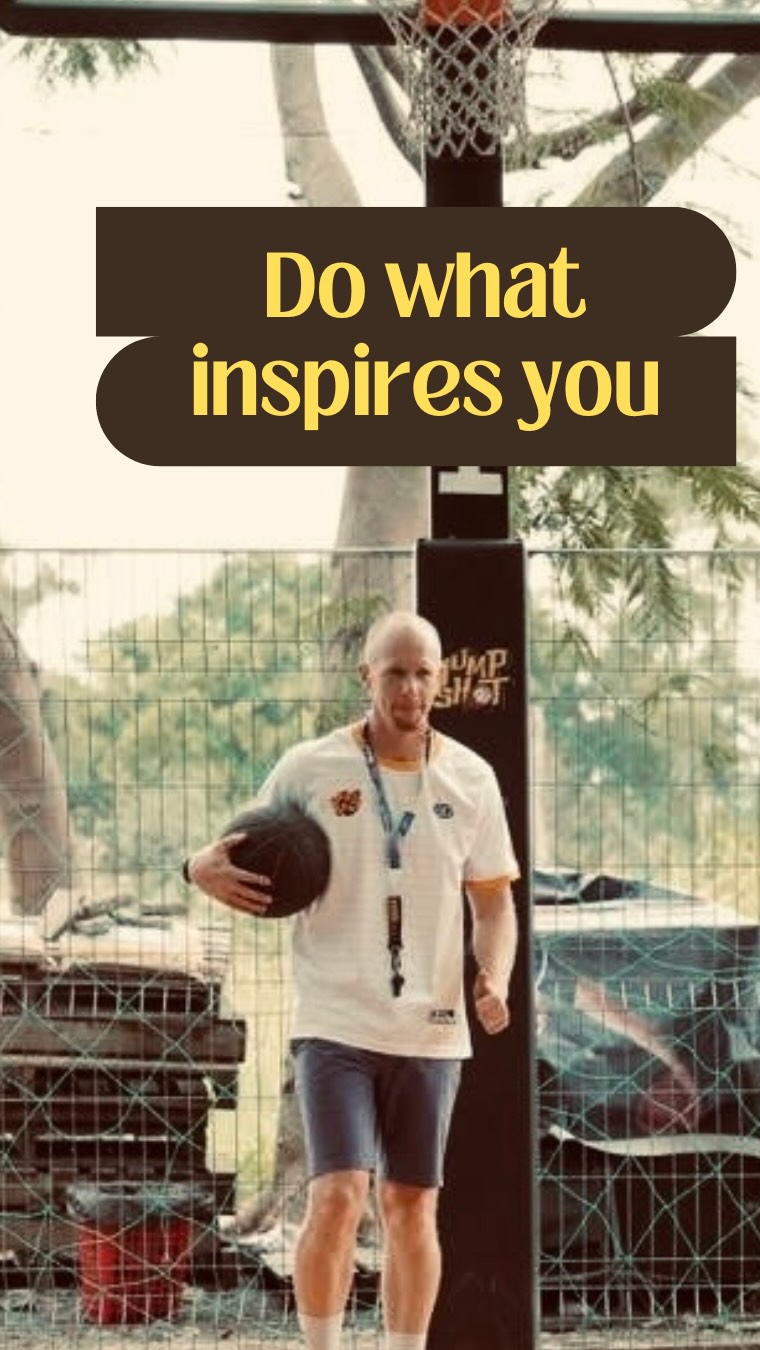 Each of us has skills and experiences that are unique to us. Don’t let your past tell you your future, just make sure you’re doing things that are meaningful to you. If you want to learn Vietnamese, take your time and be consistent. And go to Vietnam if you can ???