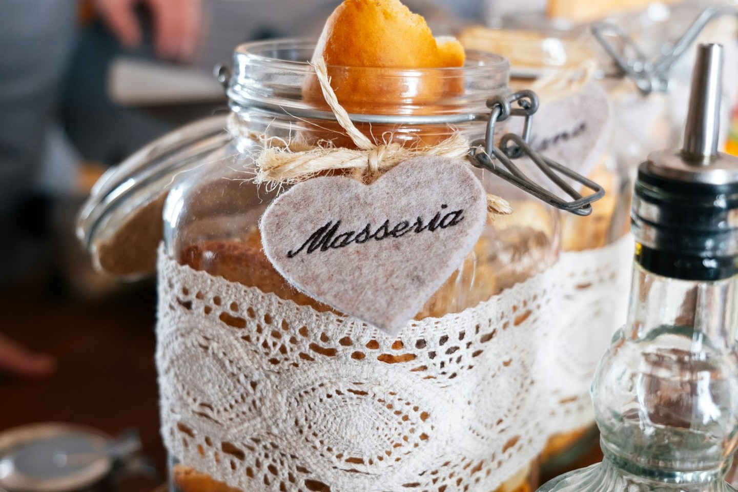 La colazione in Masseria è servita, con tutti i suoi colori, profumi e sapori ❤️
? Wedding & Events
☘️ Stay in Nature
? Experiences
Il tuo evento, la tua esperienza, il tuo angolo di Puglia con un cuore innovativo ✨
#wedding #puglia #agriturismo #pugliamia #weddinginpuglia
#gogreen #greenlife #pugliagram #weareinpuglia #pilano