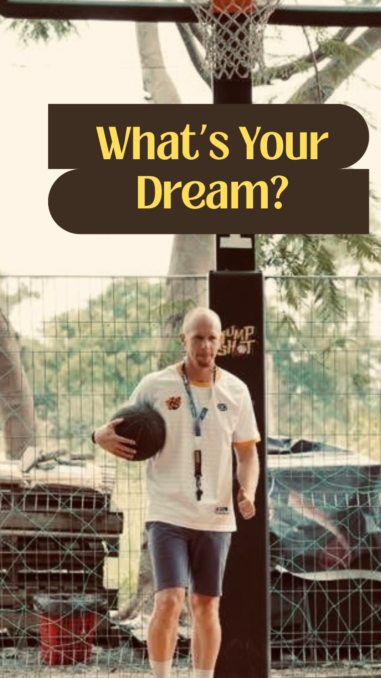 Do you have a dream that is your own? Don’t give up. Connect to it everyday. Listen to your heart.
Ước mơ của bạn là gì? Tôi tin là mọi người có ước mơ của mình mà nhiều khi những người xung quanh nói là “ước mơ này bạn không đặt được đâu”, xong mình bỏ cuộc luôn. Tôi tin vào bạn. Ước mơ của bạn là gì? #vbet #mindset #coaching #vietnam bongro