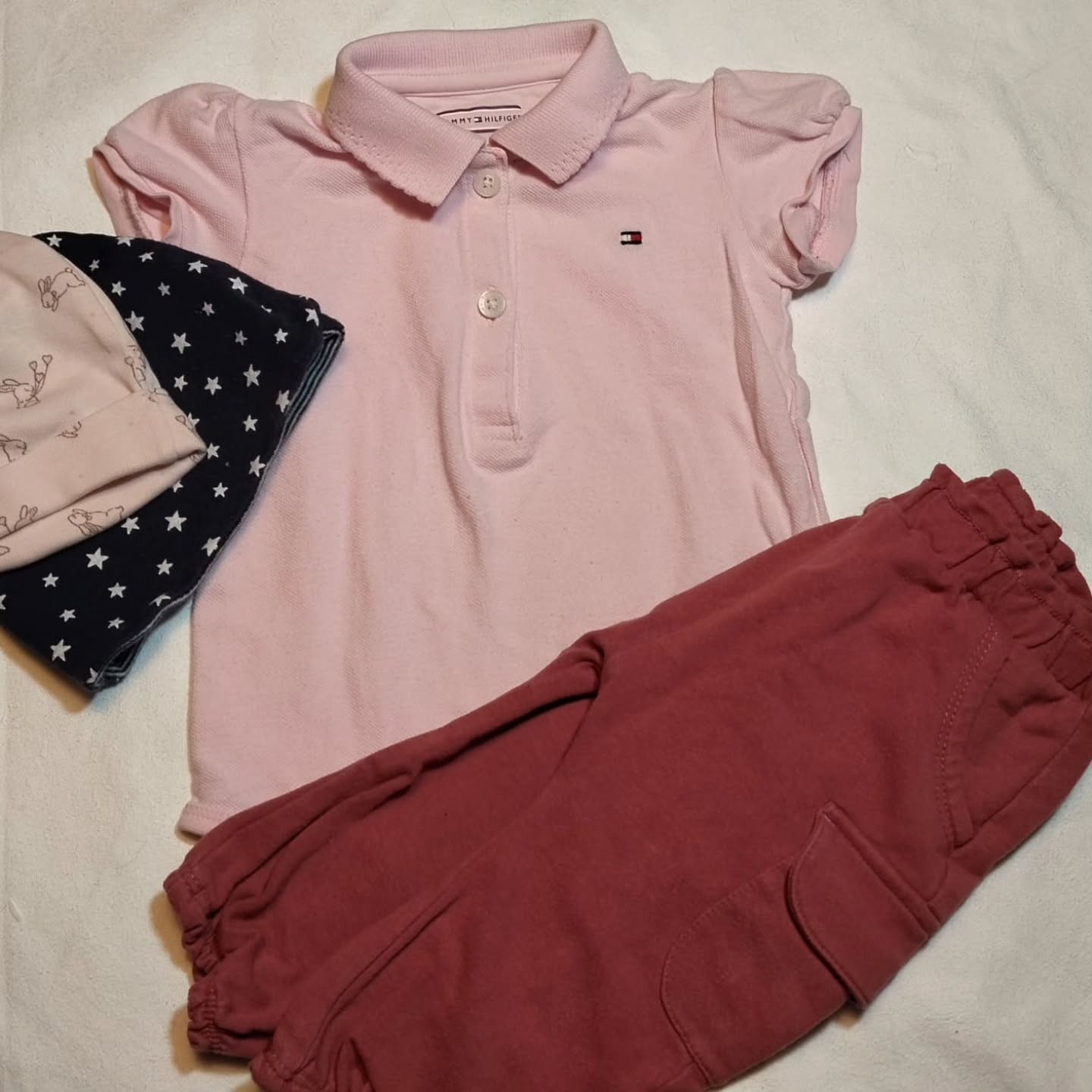 Süße Kleidung für die Kleinen und Kleinsten 👣👶
Bei uns in der Kleiderkammer Schongau findet ihr auch super süße, secondhand Kleidung für Babys und Kinder in allen Größen! 🥰
Ob Bodys, Mützen, Jacken oder Hosen - stöbert gerne durch unser Sortiment.
Für werdende Mamas haben wir übrigens auch Umstandsmode. 🤰
Wir freuen uns auf euren Besuch!😊
---------------------------------------------------------------
Kleiderkammer Schongau e. V.
📌 Blumenstraße 2, 86956 Schongau
🕚 Jeden Mittwoch außerhalb der Schulferien von 11 bis 17 Uhr geöffnet