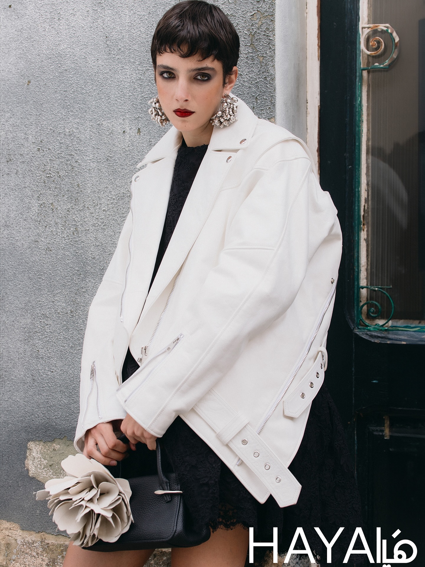 In our latest shoot, “Off Script,” we’ve curated a selection of standout looks to inspire you.
أخبرينا أي إطلالة هي المفضلة لديكِ! اسحبي لاكتشاف المزيد.Managing Editor: @sima.maalouf
Model: @miadealvear @blowmodels
Photography: @andresbte
Creative Direction and Fashion: @emanuelecarrera
MakeUp and Hair: @byblau_ using @chanel.beauty
Casting Director: uriolo
Photo Assistant: @nilnoblee
Looks:
Slide 1, 4 and 5 : @Givenchy
Slide 2 and 3: @alexandermcqueen
Slide 7 and 8: @Versace
Slide 9: @ferragamo
Slide 10: @balenciaga
Slide 11 and 12: @Chloe
Slide 13: @dior
