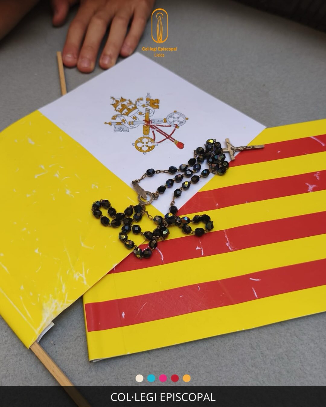 - ESO - 👉🏻 Alumnes del Col·leg… - ESO - 👉🏻 Alumnes del Col·leg…